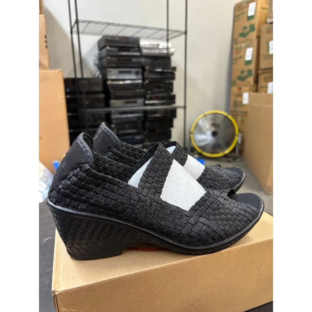 Bernie Mev Lane Black Metallic Woven Wedge Sandals Size 40 US 9-9.5 NEW